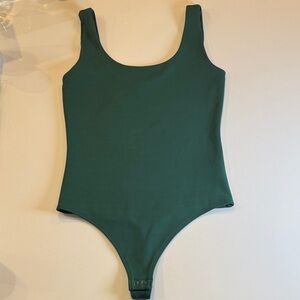 NWT Express Body Contour Forest Green Scoop Neck Tank Bodysuit - Size S